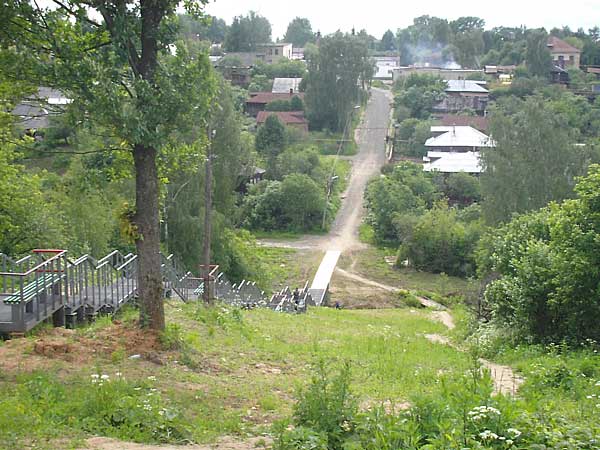 Переход через овраг.